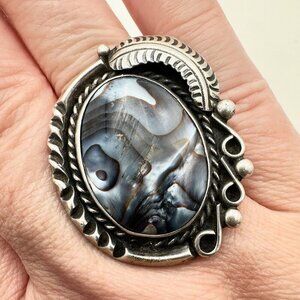 American Southwest Womens Mens Huge Ring Sterling Silver MOP Size 9.5 Statement
